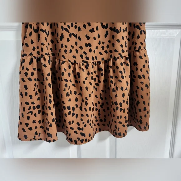 Cellabie Womens Leopard Print Ruffle Sleeve Ruffle Sleeve Top Size M - Picture 4 of 8